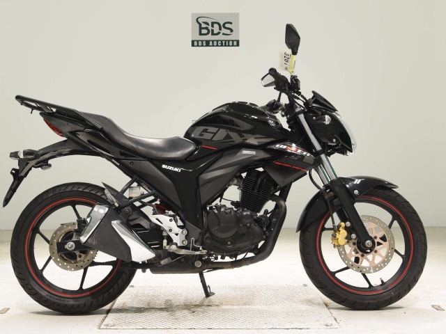 Suzuki GIXXER150