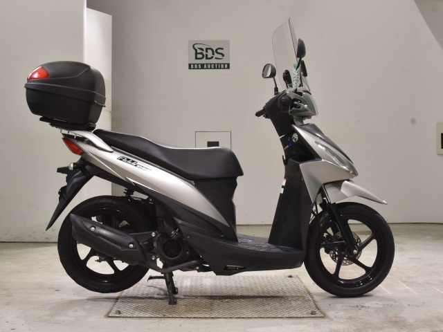 Suzuki ADDRESS V110