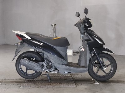 Suzuki ADDRESS V110