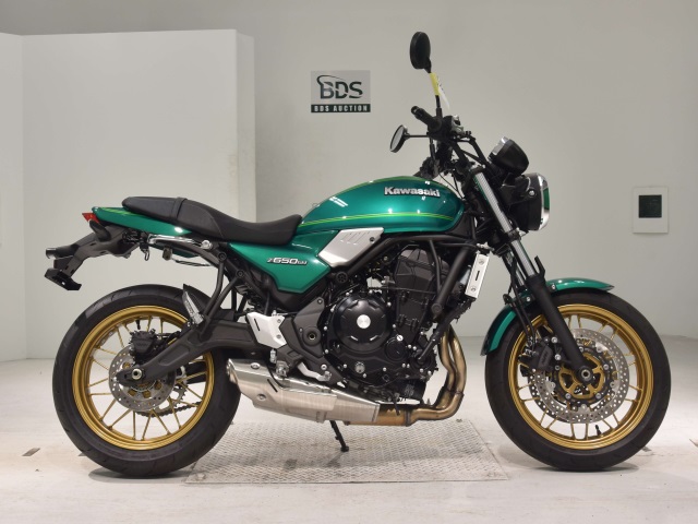 Kawasaki Z650RS 2023