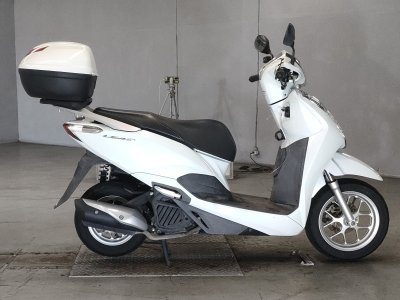 Honda LEAD125 2018