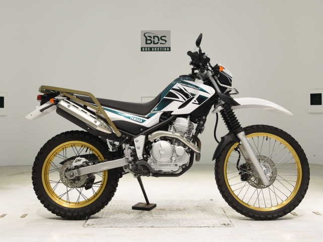 Yamaha SEROW XT250 2017