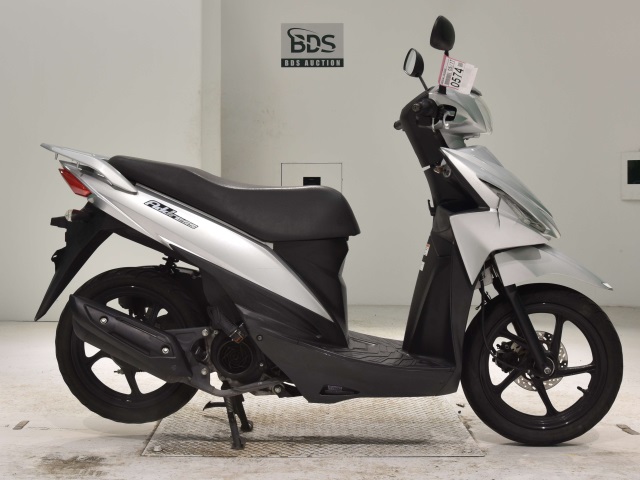 Suzuki ADDRESS V110
