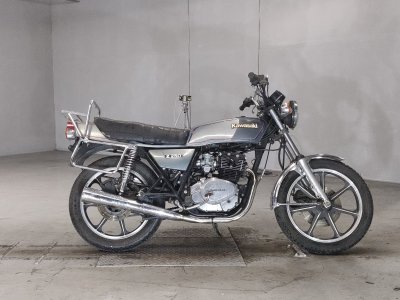 Kawasaki Z250FT