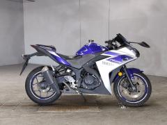 Yamaha YZF-R25 2015