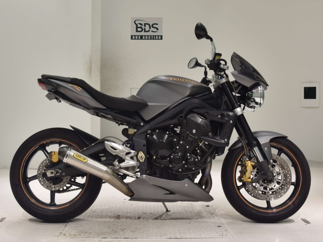 Triumph STREET TRIPLE R 2009
