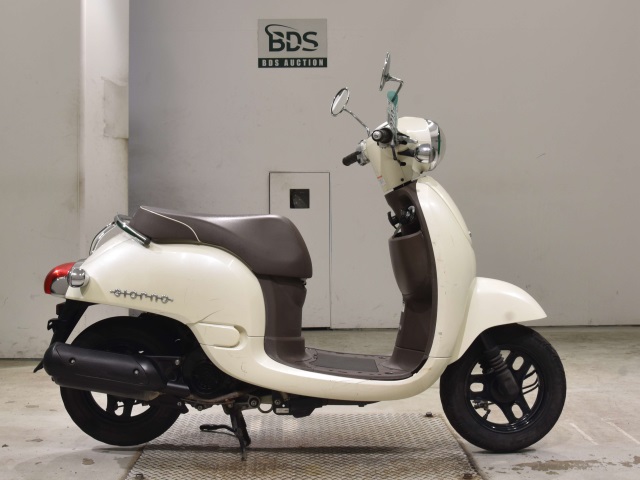 Honda GIORNO 2011