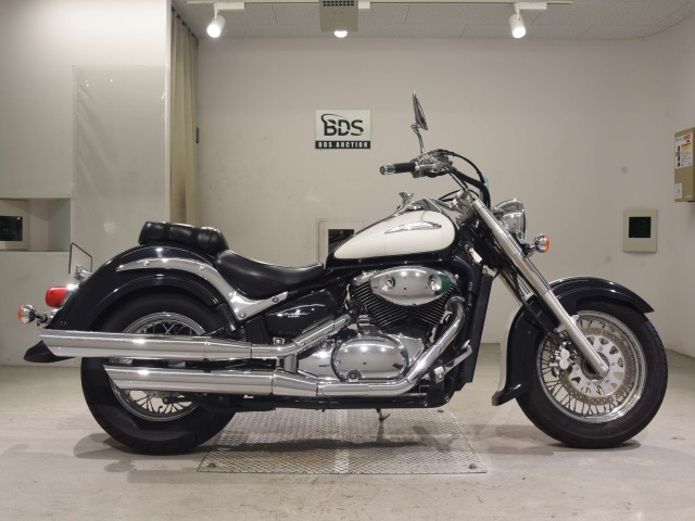 Suzuki INTRUDER 400 CLASSIC 2002