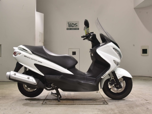 Suzuki BURGMAN200