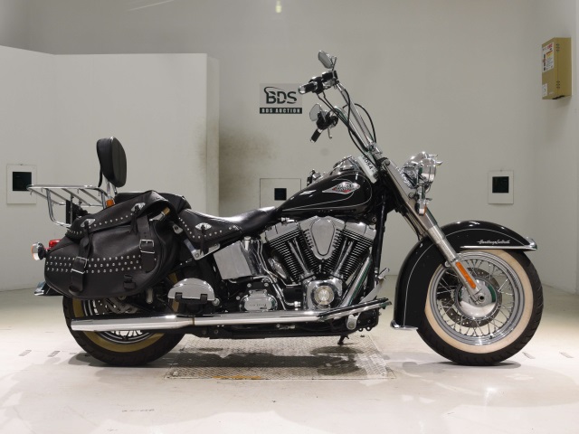 HD HERITAGE FLSTC1580 2011