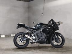 Honda CBR1000RR 2011