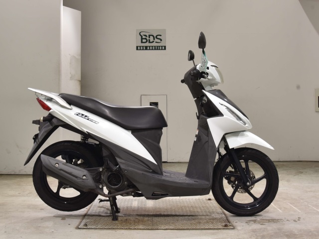 Suzuki ADDRESS V110