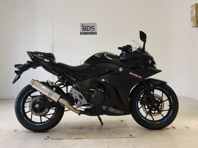 Suzuki GSX250R