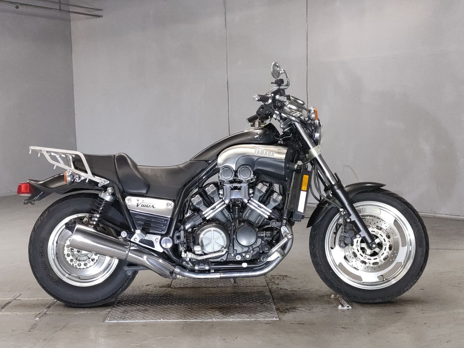 Yamaha V-MAX1200 2003