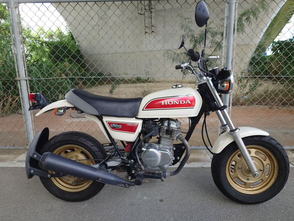 Honda APE50 2008