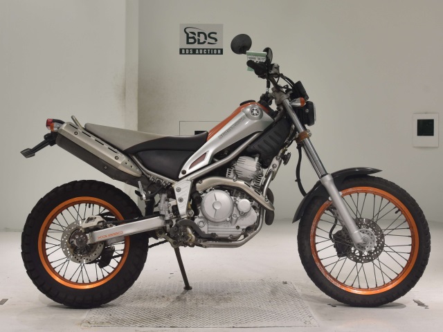 Yamaha TRICKER 2010