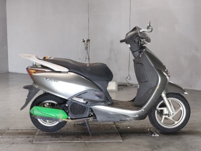 Honda LEAD110 2009