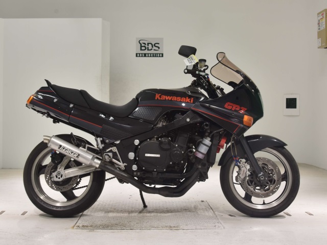 Kawasaki GPZ1000RX 1987