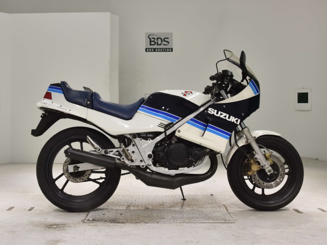 Suzuki RG250 GAMMA