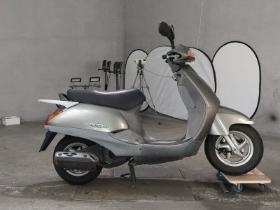 Honda LEAD100 1999