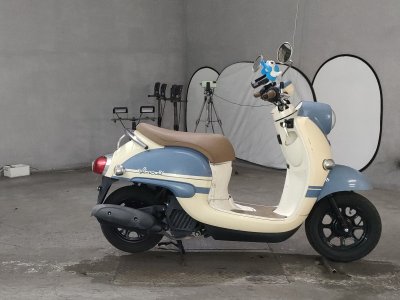 Yamaha VINO50 2022