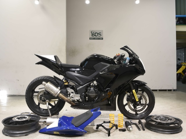 Honda CBR250R 2015