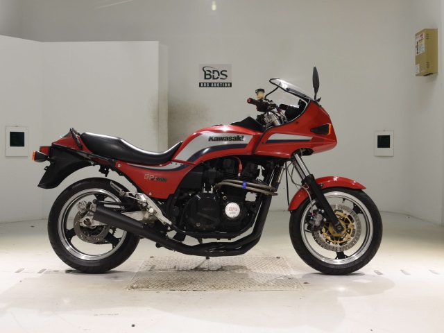 Kawasaki GPZ1100 1984