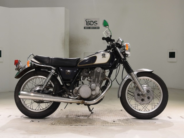 Yamaha SR400 1983
