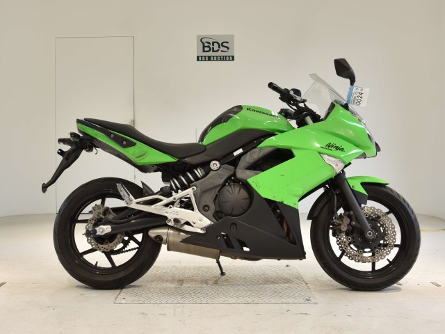 Kawasaki NINJA400R 2011