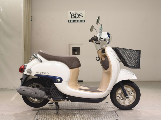 Honda GIORNO 2016