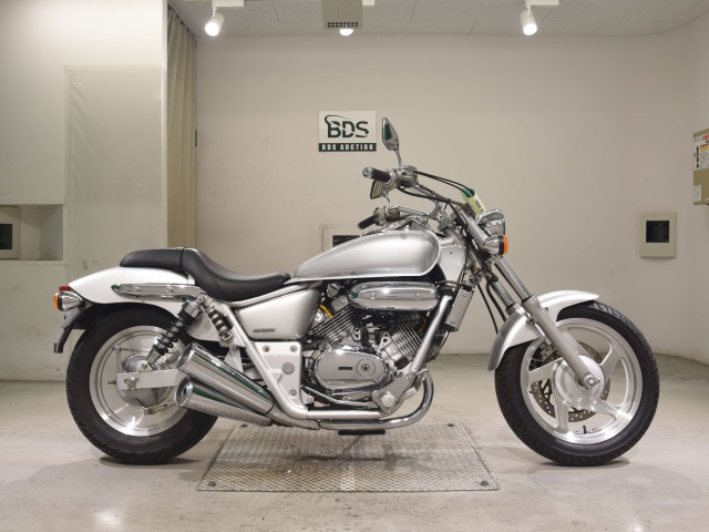 Honda MAGNA250 2003