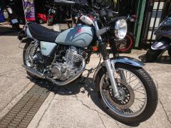 Yamaha SR400 2018