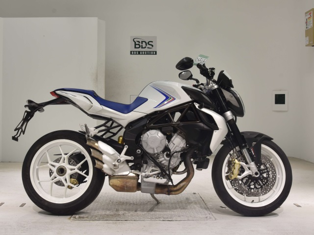 MV Agusta BRUTALE800 2016