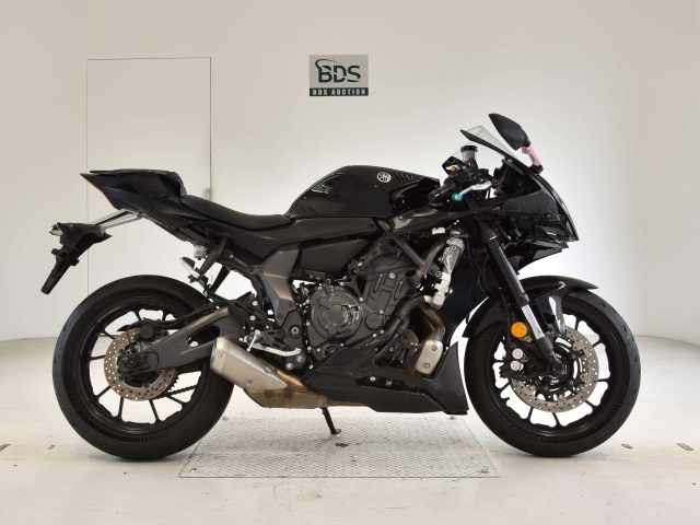 Yamaha YZF-R7-2 2022