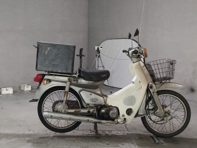 Honda SUPER CUB 50 CUSTOM 2000