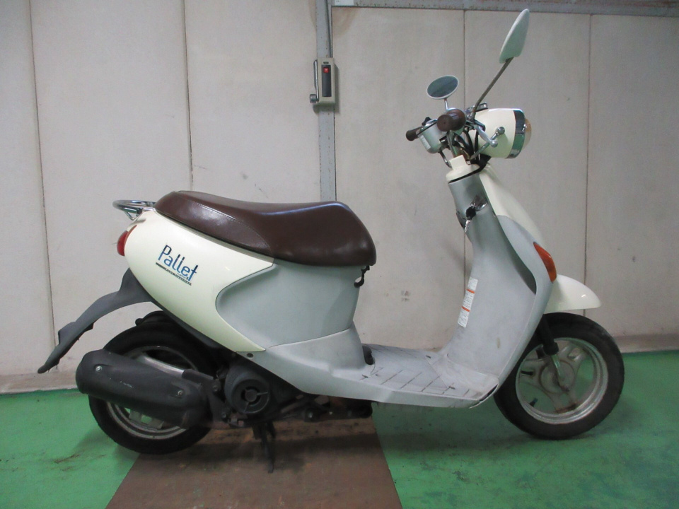 Suzuki LETS4