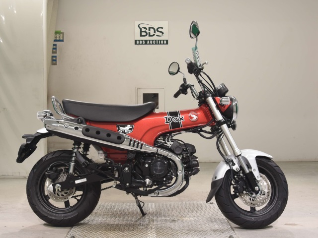 Honda DAX125 2022