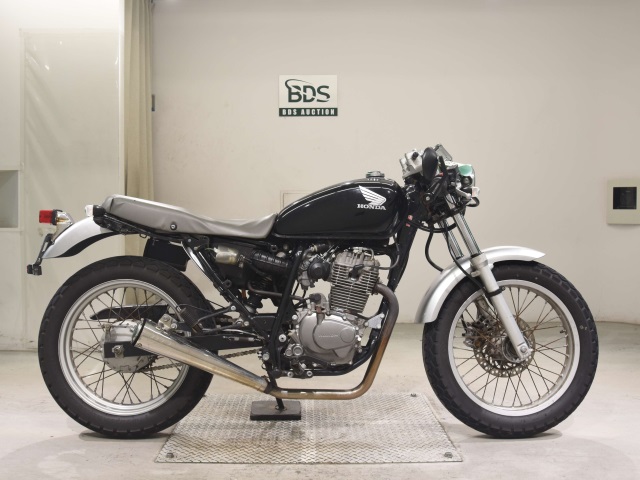 Honda CB223S 2008