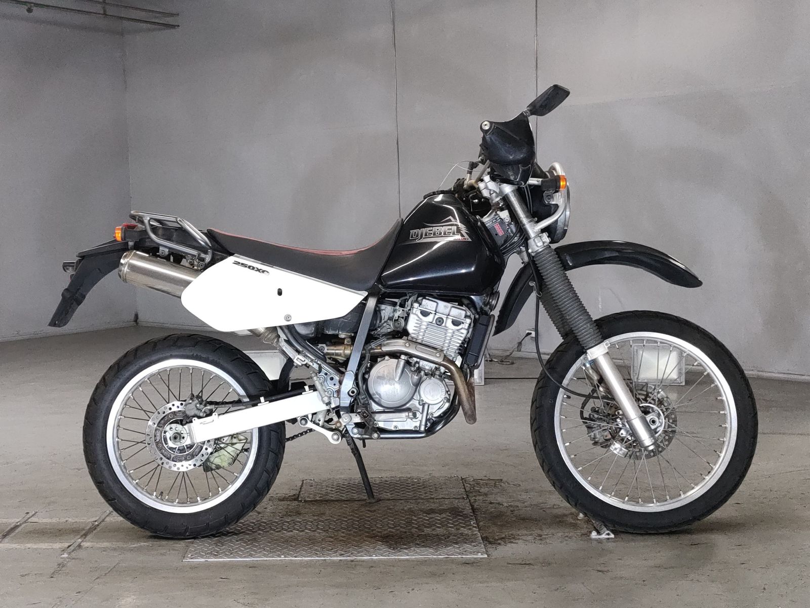 Suzuki DJEBEL250XC 2007