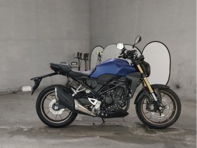 Honda CB250R 2019
