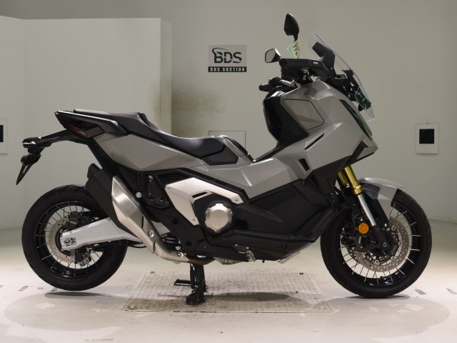 Honda X-ADV750-2 2024