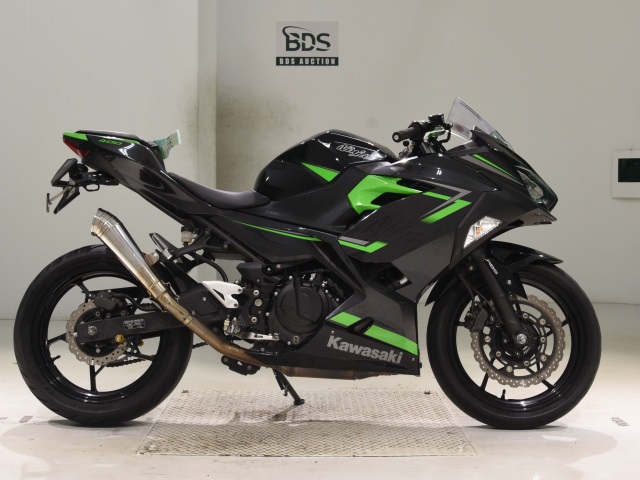 Kawasaki NINJA400 2018