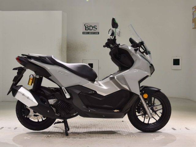 Honda ADV 160 2023
