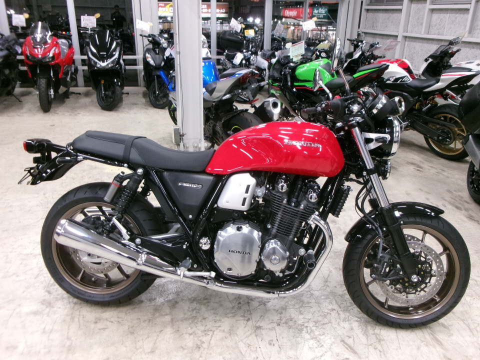 Honda CB1100A 2022