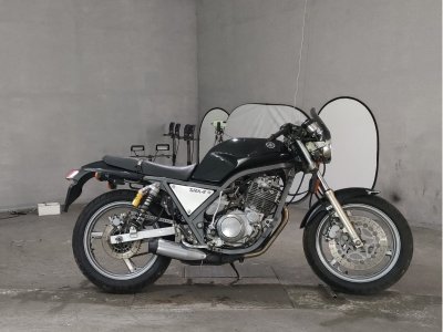 Yamaha SRX400