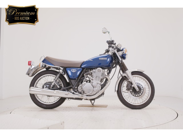 Yamaha SR400 2021