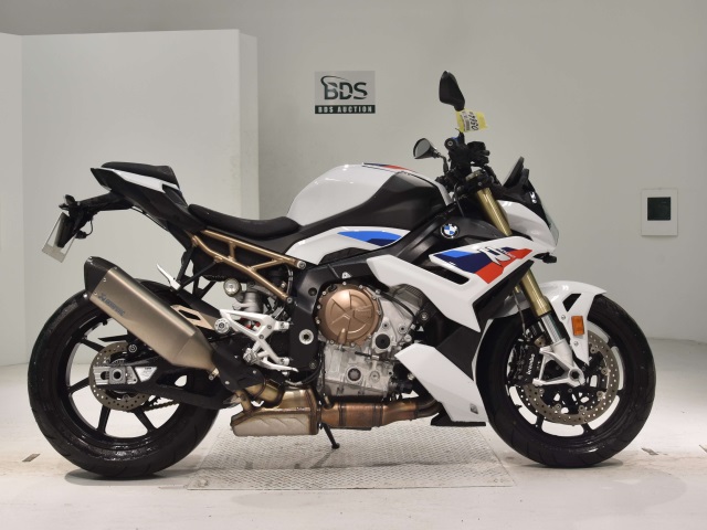 BMW S1000RMﾊﾟｯｹｰｼﾞ 2022