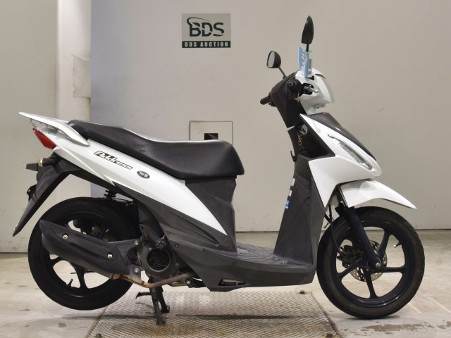 Suzuki ADDRESS V110
