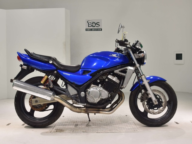 Kawasaki BALIUS ZR250 2001