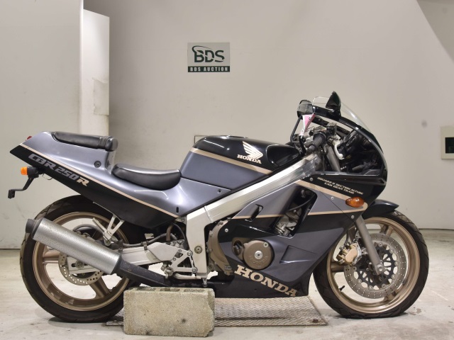 Honda CBR250R 1989